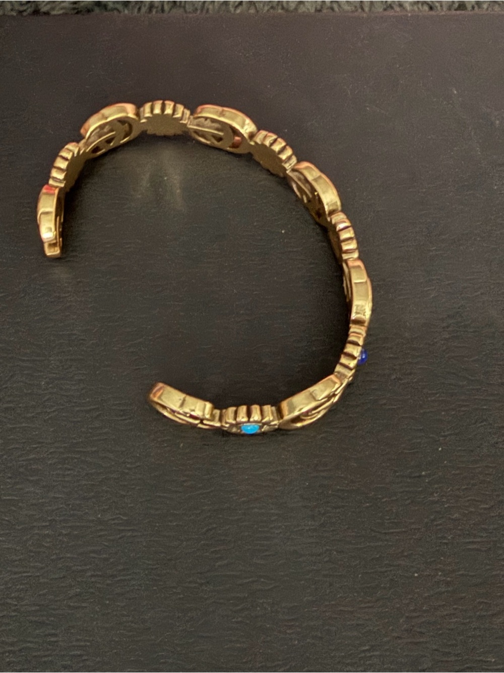 Gucci Double G Floral Open Cuff Bracelet Gold Tone Daisy Motif - Picture 9 of 16